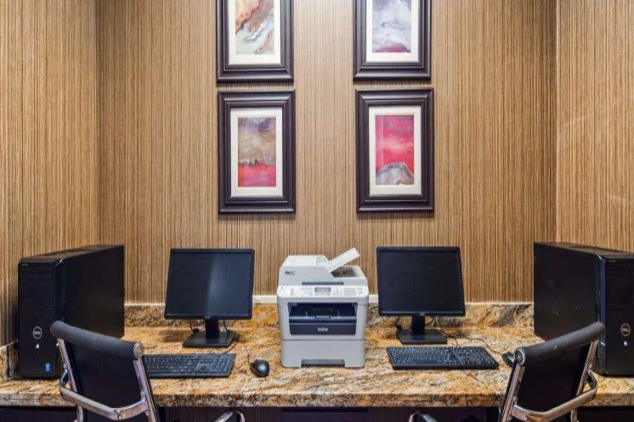Best Western Plus Hobby Airport Inn And Suites Houston Eksteriør bilde