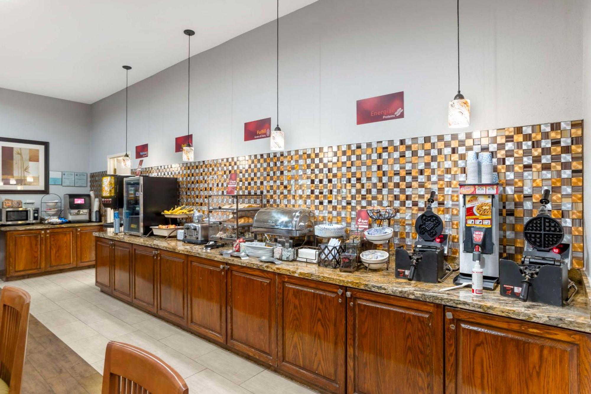 Best Western Plus Hobby Airport Inn And Suites Houston Eksteriør bilde