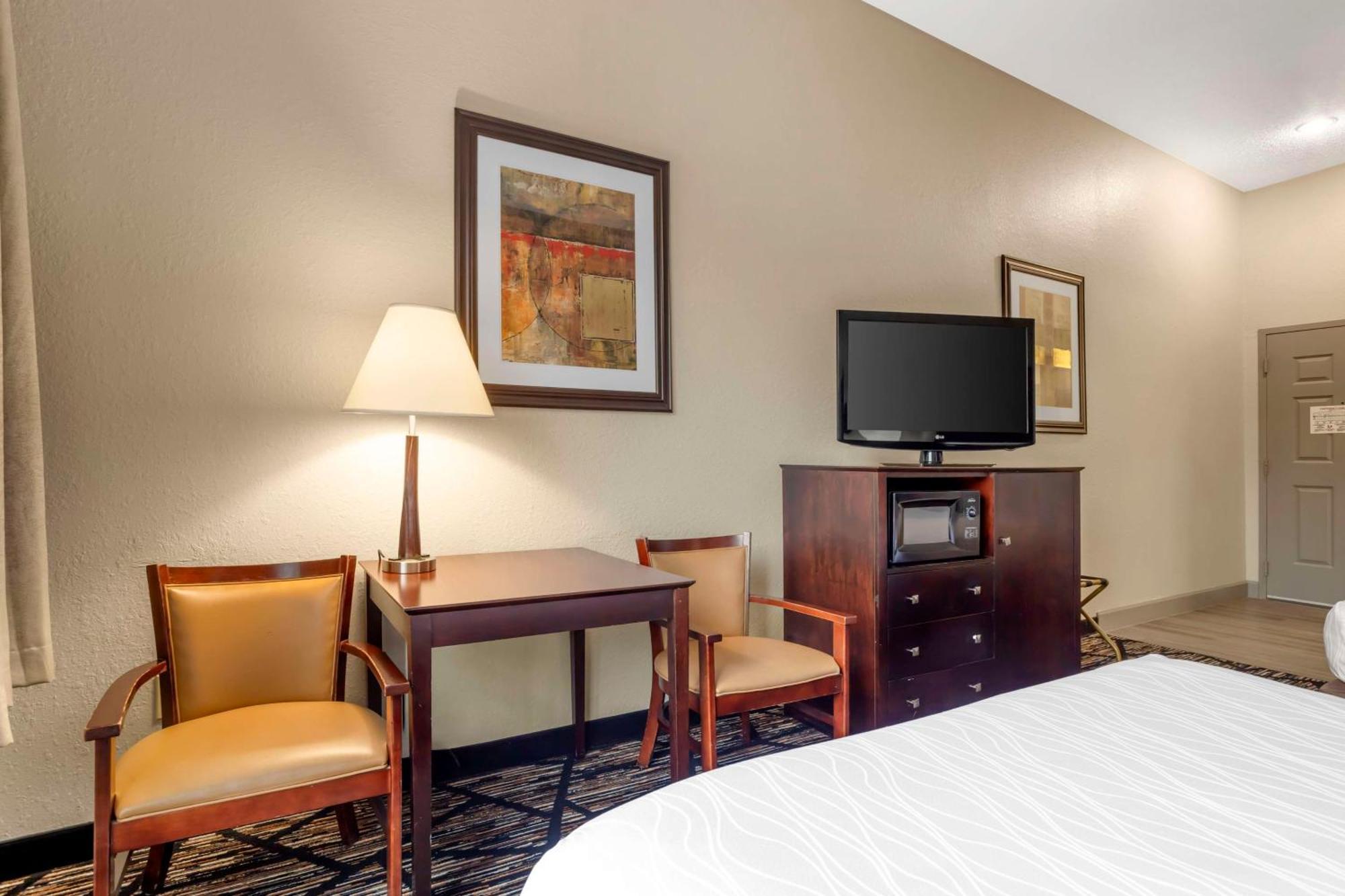 Best Western Plus Hobby Airport Inn And Suites Houston Eksteriør bilde