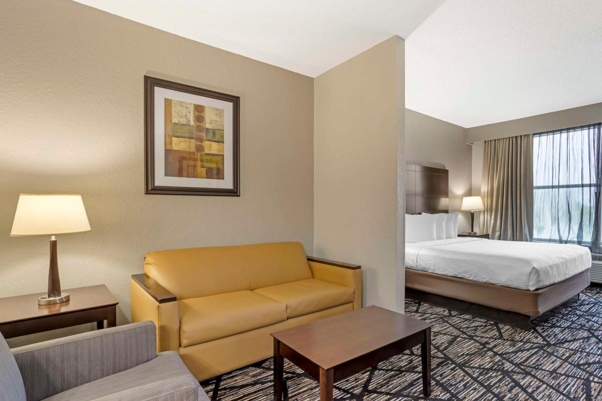 Best Western Plus Hobby Airport Inn And Suites Houston Eksteriør bilde